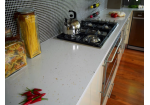 Đá nhân tạo Vicostone White Shells BQ370