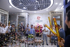 Lãnh đạo Duy Phúc dự Khai trương cửa hàng nhôm kính Nhật Bản Hondalex Long Vân