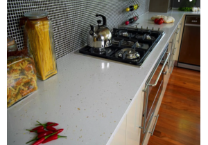 Đá nhân tạo Vicostone White Shells BQ370